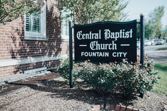 Central Baptist Church Fountain City sign